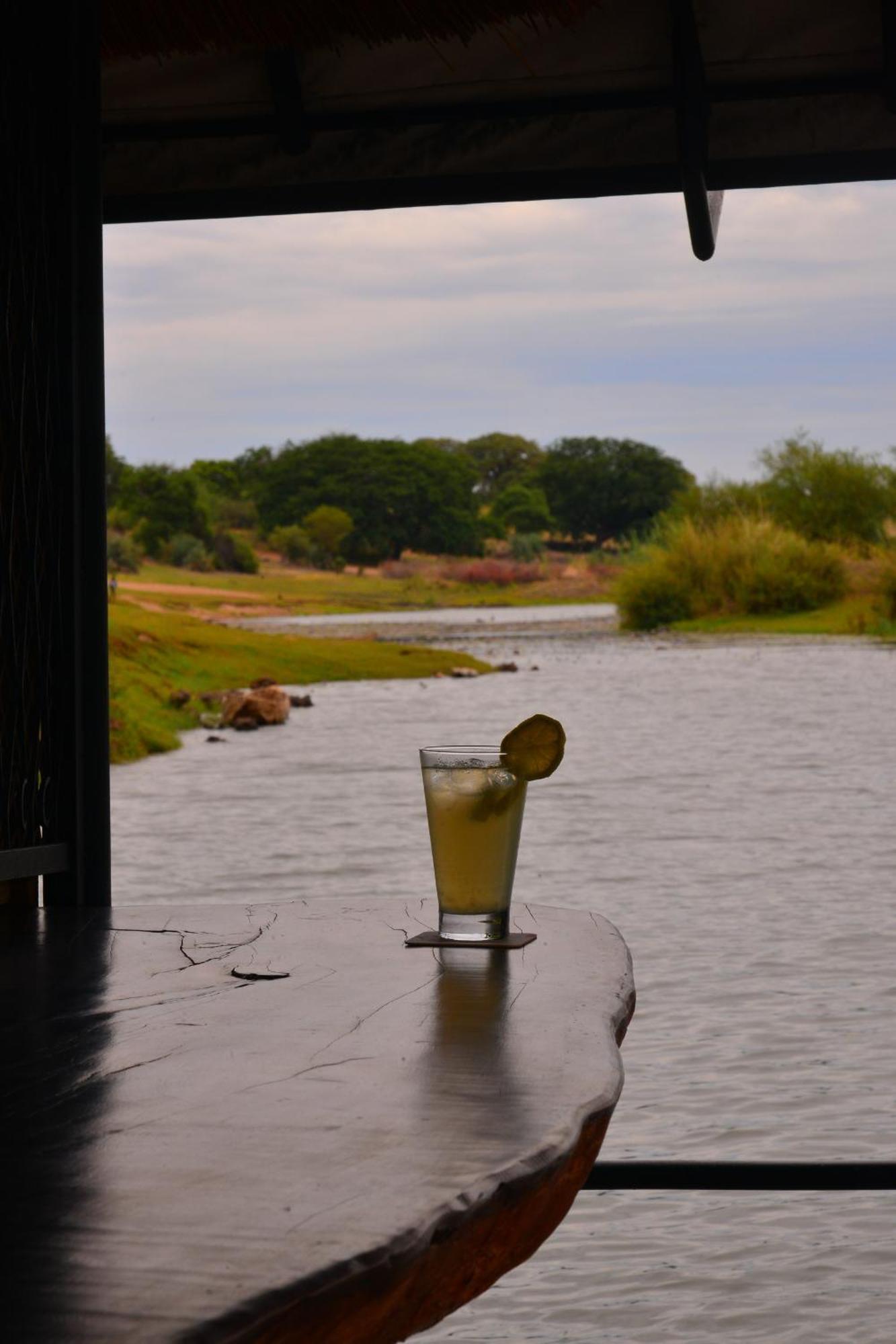 Taranga Safari Lodge Рунду Екстер'єр фото